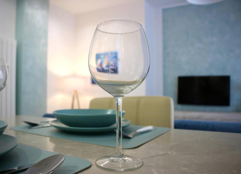 Elegant Boutique Apartment Alloggio Via Nizza Acqui Terme Dış mekan fotoğraf