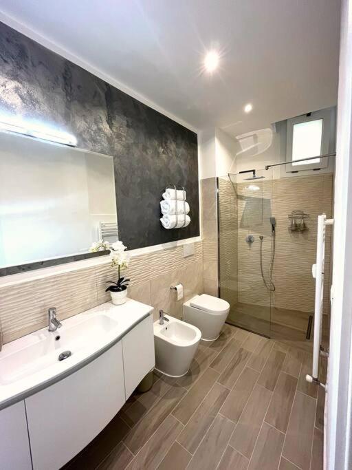 Elegant Boutique Apartment Alloggio Via Nizza Acqui Terme Dış mekan fotoğraf